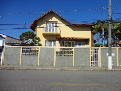 Sobrado com 4 Quartos para alugar, 320m² no Nova Vinhedo, Vinhedo
