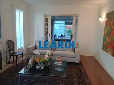 Sobrado com 4 Quartos à venda, 450m² no Jardim Paulista, São Paulo