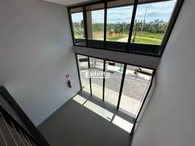 Ponto Comercial para alugar, 47m² no Jardim Sul, Uberlândia