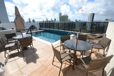 Apartamento com 2 Quartos para alugar, 50m² no Casa Forte, Recife