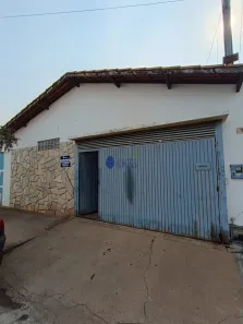 Casa com 3 Quartos para alugar, 100m² no Jardim Bandeirante, Anápolis