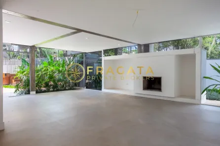 Casa com 3 Quartos à venda, 497m² no Jardim Paulista, São Paulo