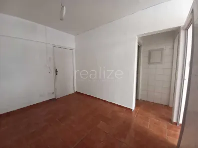 Kitnet com 1 Quarto à venda, 32m² no Guilhermina, Praia Grande