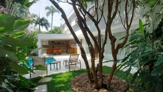 Casa de Condomínio com 3 Quartos à venda, 411m² no Jardim dos Estados, São Paulo