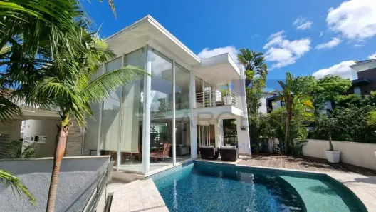 Casa de Condomínio com 4 Quartos à venda, 556m² no Vila Oliveira, Mogi das Cruzes