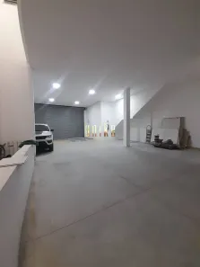 Galpão/Depósito/Armazém para alugar, 230m² no Residencial União, São José dos Campos
