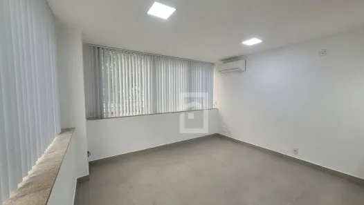 Sala Comercial para alugar, 22m² no Pechincha, Rio de Janeiro