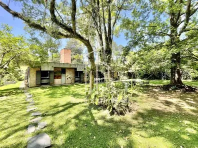 Casa com 3 Quartos à venda, 243m² no Chácara Eliana, Cotia