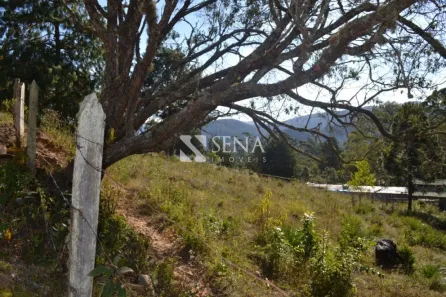 à venda, 2692m² no Parque da Água Santa, Campos do Jordão