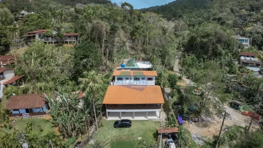 Casa com 3 Quartos à venda, 1000m² no Fortaleza, Ubatuba
