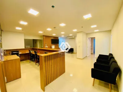 Sala Comercial para alugar, 204m² no Parque Residencial Aquarius, São José dos Campos