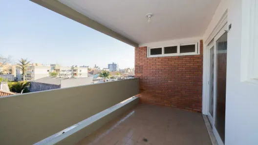 Apartamento com 2 Quartos para alugar, 120m² no Centro, Pelotas