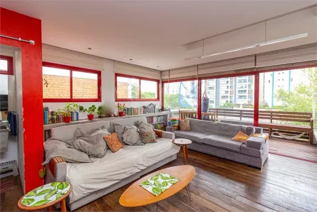 Sobrado com 4 Quartos à venda, 240m² no Vila Ipojuca, São Paulo