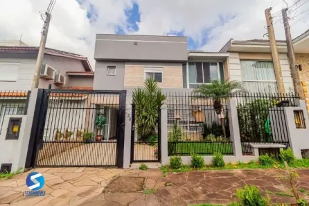 Casa de Condomínio com 3 Quartos à venda, 300m² no Mário Quintana, Porto Alegre