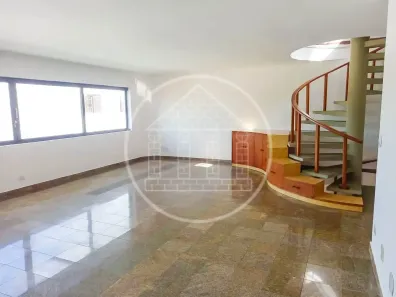 Sobrado com 3 Quartos para alugar, 250m² no Jardim Prudência, São Paulo