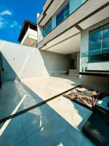 Sobrado com 4 Quartos à venda, 361m² no Independência, São Bernardo do Campo