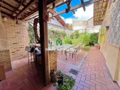 Casa com 3 Quartos à venda, 149m² no Santa Amélia, Belo Horizonte