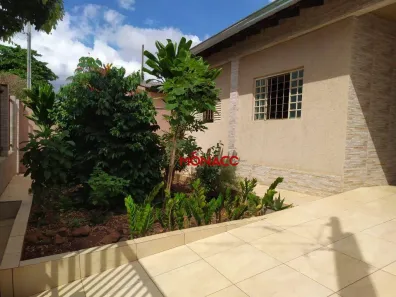 Casa com 4 Quartos à venda, 180m² no Santiago, Londrina