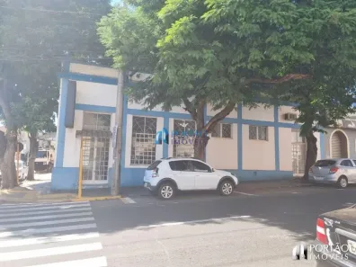 Prédio Comercial com 5 Quartos para alugar, 263m² no Centro, Bauru
