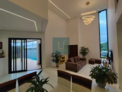 Casa de Condomínio com 4 Quartos à venda, 280m² no Cézar de Souza, Mogi das Cruzes