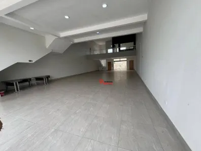 Ponto Comercial para alugar, 330m² no Jardim Mollon, Santa Bárbara D'Oeste