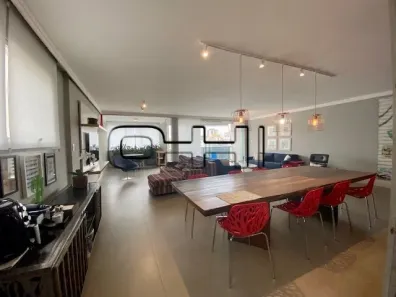 Apartamento com 3 Quartos à venda, 210m² no Santa Cecília, São Paulo