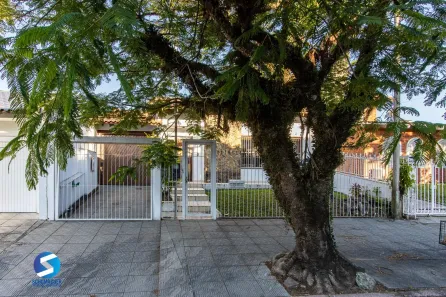 Casa com 3 Quartos à venda, 350m² no Ipanema, Porto Alegre