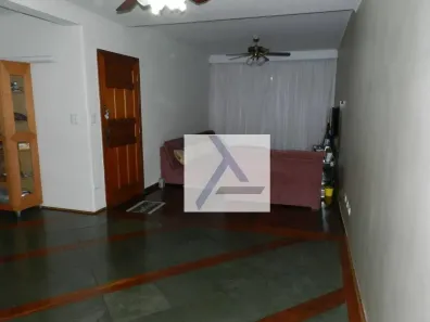 Casa com 5 Quartos à venda, 240m² no Jardim Peri Peri, São Paulo
