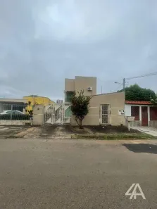 Casa com 4 Quartos à venda, 260m² no Olaria, Porto Velho