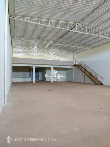 Galpão/Depósito/Armazém para alugar, 740m² no Novo Mundo, Uberlândia