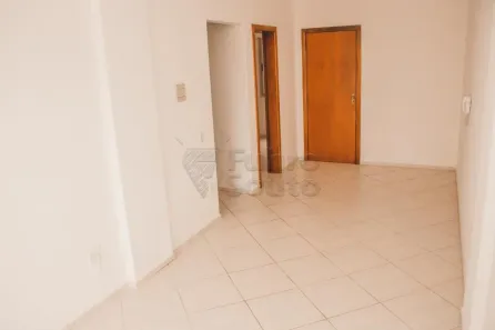 Apartamento com 1 Quarto para alugar, 40m² no Centro, Pelotas