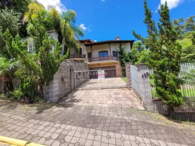 Casa com 4 Quartos para alugar, 250m² no Concórdia, Ivoti