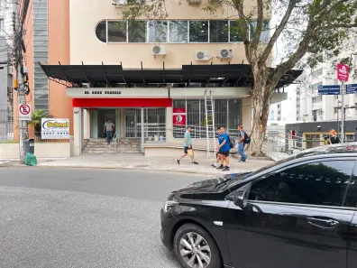 Ponto Comercial para alugar, 340m² no Centro, Florianópolis