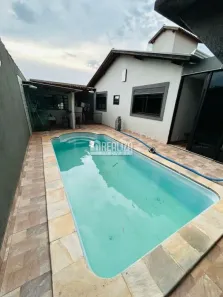 Casa com 3 Quartos à venda, 230m² no Conjunto Pontal, Uberaba