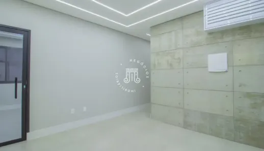 Sala Comercial para alugar, 230m² no Chácara Urbana, Jundiaí