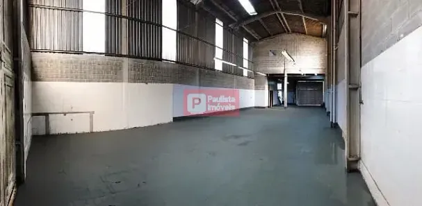 Galpão/Depósito/Armazém à venda, 700m² no Vila Baby, São Paulo