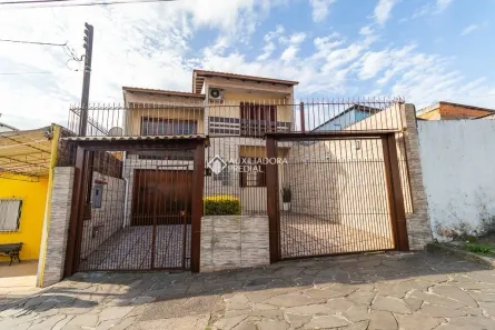 Casa com 3 Quartos à venda, 250m² no Vila São José, Porto Alegre