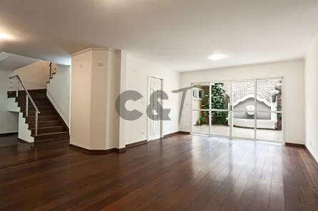 Casa de Condomínio com 4 Quartos à venda, 230m² no Granja Julieta, São Paulo