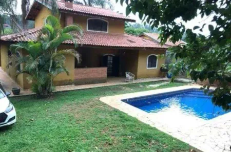 Fazenda/Sítio com 4 Quartos à venda, 290m² no Jardim Laura, Campo Limpo Paulista