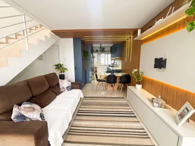 Sobrado com 2 Quartos à venda, 80m² no Bela Vista, Palhoça