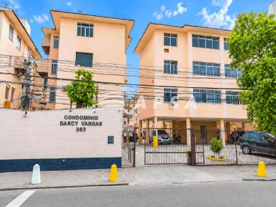 Apartamento com 2 Quartos para alugar, 60m² no Ramos, Rio de Janeiro