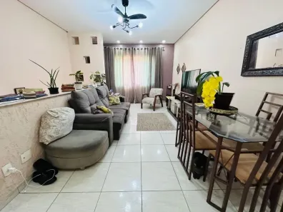 Casa com 3 Quartos à venda, 118m² no Marapé, Santos