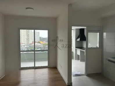 Apartamento com 2 Quartos para alugar, 72m² no Parque Industrial, São José dos Campos