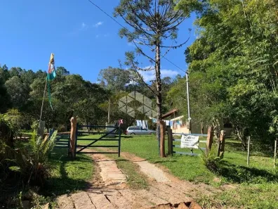 Fazenda/Sítio com 2 Quartos à venda, 120m² no Fiuza, Viamão