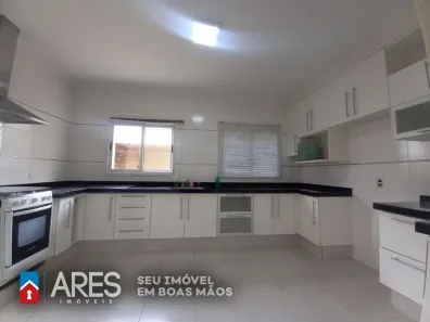 Casa com 3 Quartos à venda, 262m² no Parque Novo Mundo, Americana
