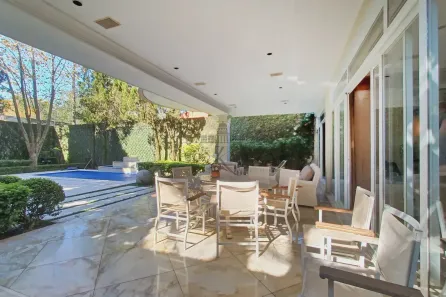 Sobrado com 4 Quartos à venda, 837m² no Vila Nova Conceição, São Paulo