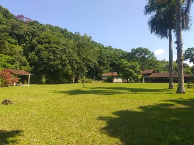 Fazenda/Sítio com 4 Quartos para alugar, 75000m² no Vargem Grande, Rio de Janeiro