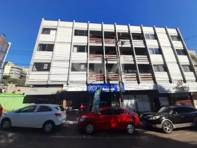 Apartamento com 2 Quartos para alugar, 99m² no Centro, Chapecó