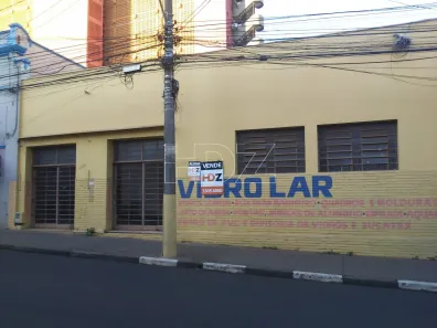 Sala Comercial para venda ou aluguel, 130m² no Centro, Araraquara