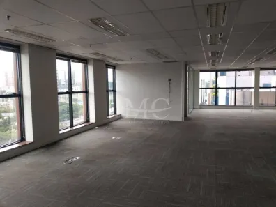 Sala Comercial para alugar, 231m² no Vila Olímpia, São Paulo